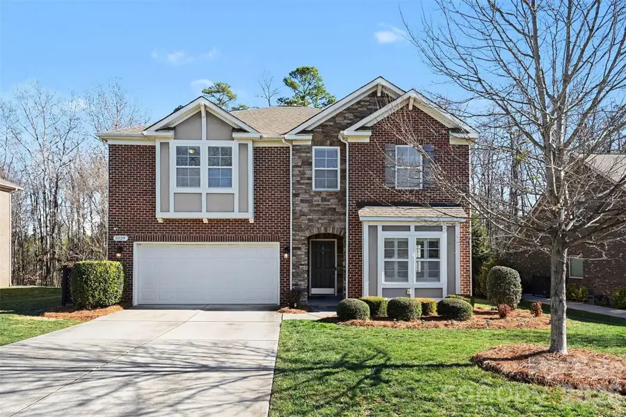 5129 Poplar Knoll Drive, Matthews, NC 28105 - Image #2