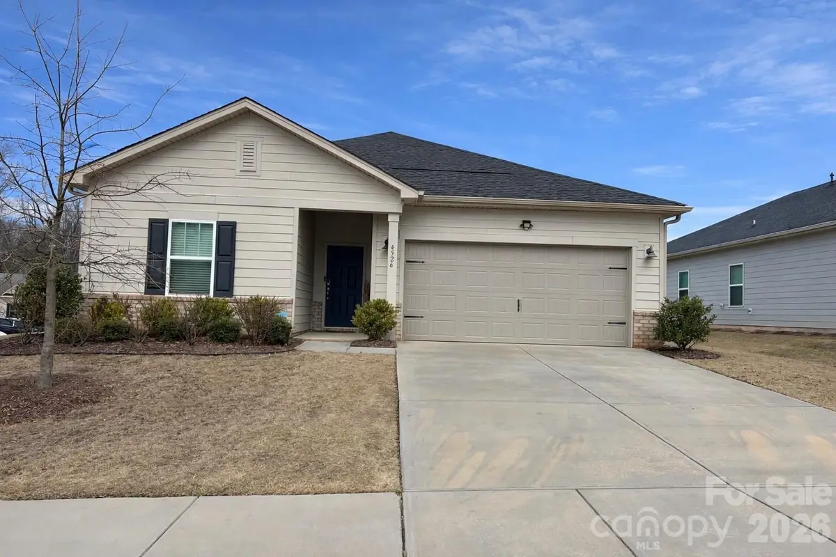 4526 Bright Road, Charlotte, NC 28214 - Image #1