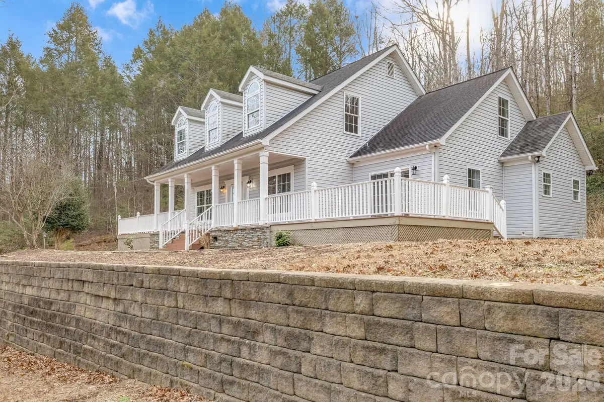 402 Sweetbriar Road N, Lake Lure, NC 28746 - #1