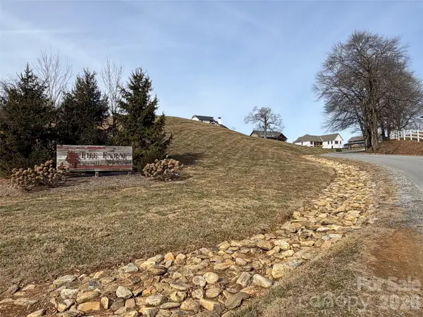 0000 Majestic Ridge Road, Mills River, NC 28759