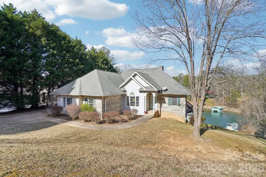 4634 Harbor View Terrace, Morganton, NC 28655 - Image #3