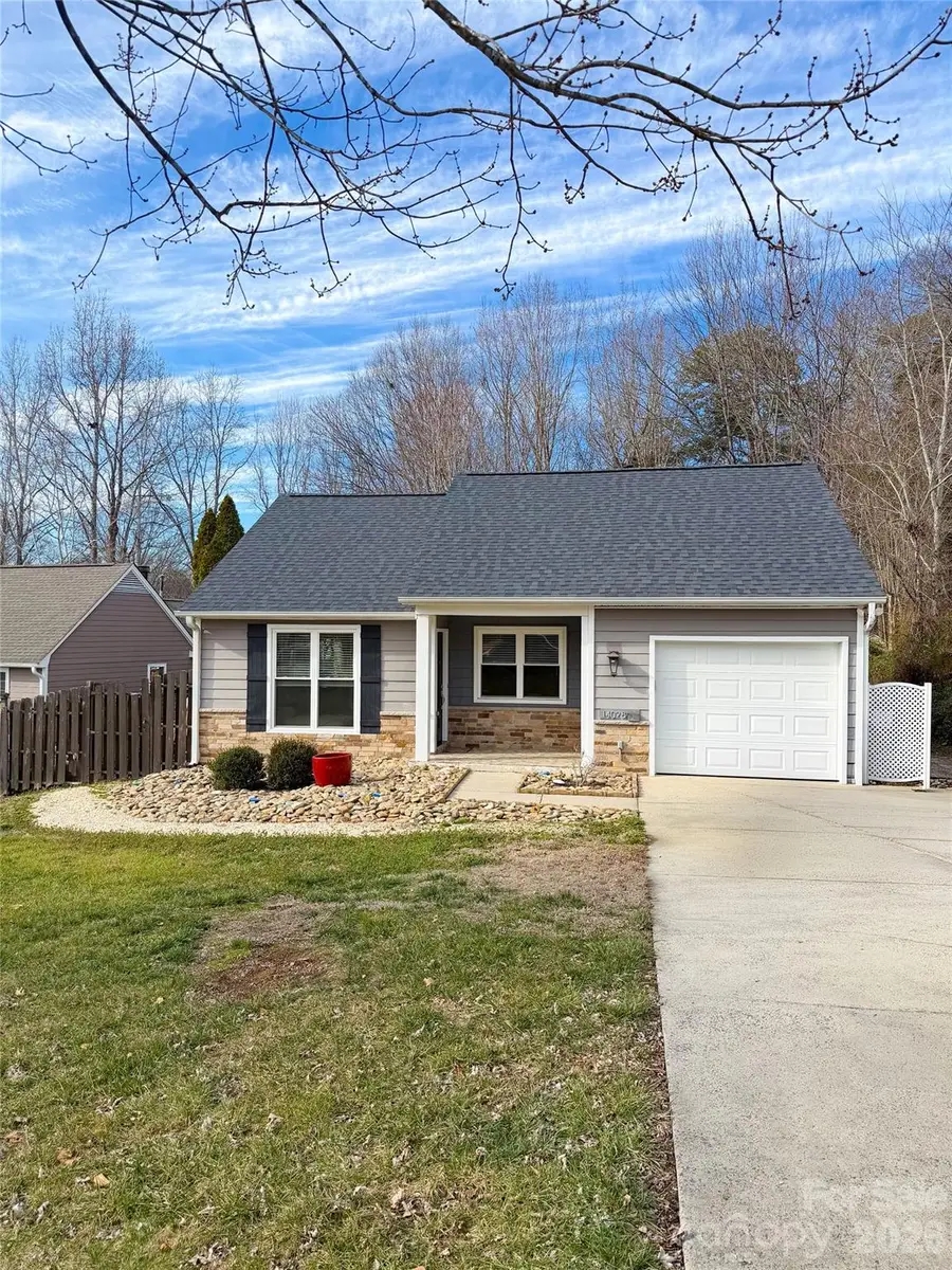 14028 Eden Court, Pineville, NC 28134 - Image #2