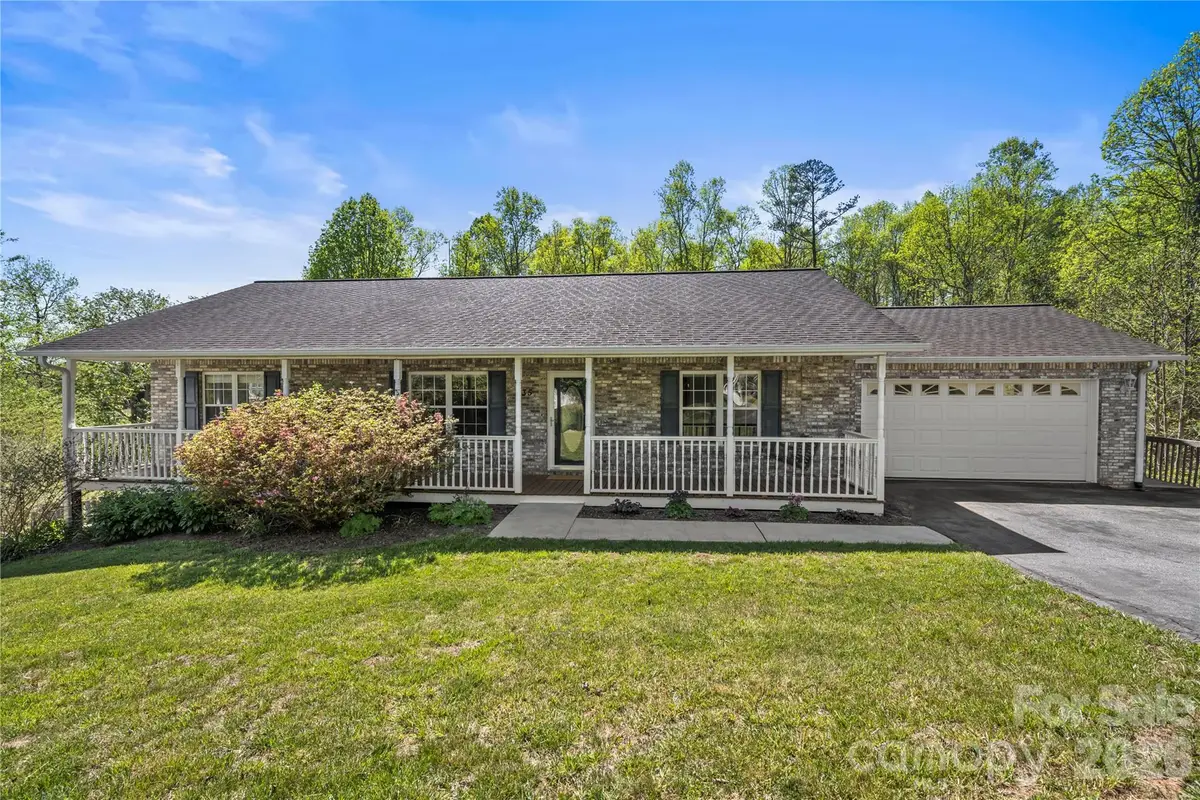 335 Hemlock Spring Trail, Weaverville, NC 28787 - #1