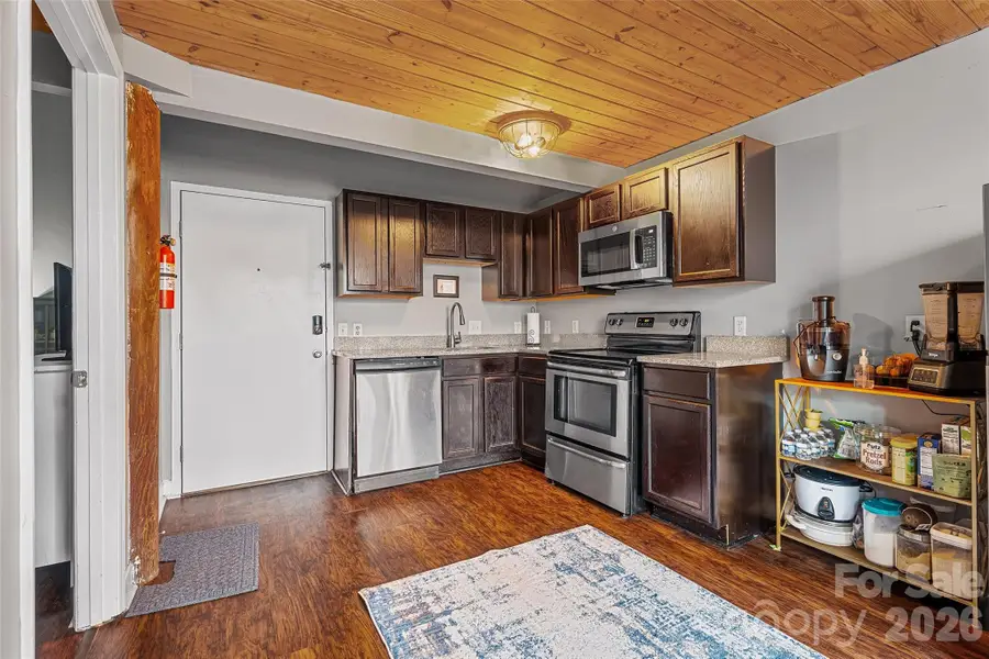 201 S Hoskins Road #230, Charlotte, NC 28208 - #3