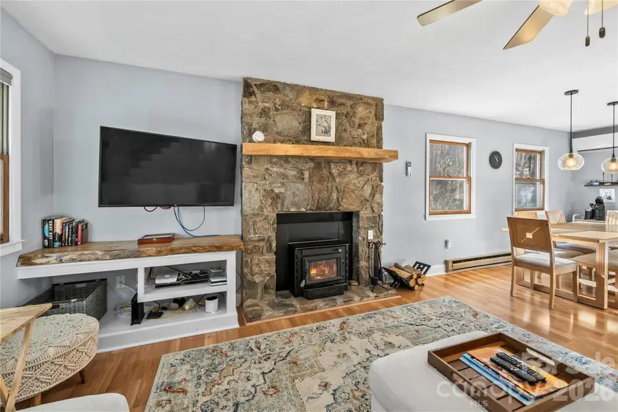 52 Treanors Place, Maggie Valley, NC 28751 - Image #2