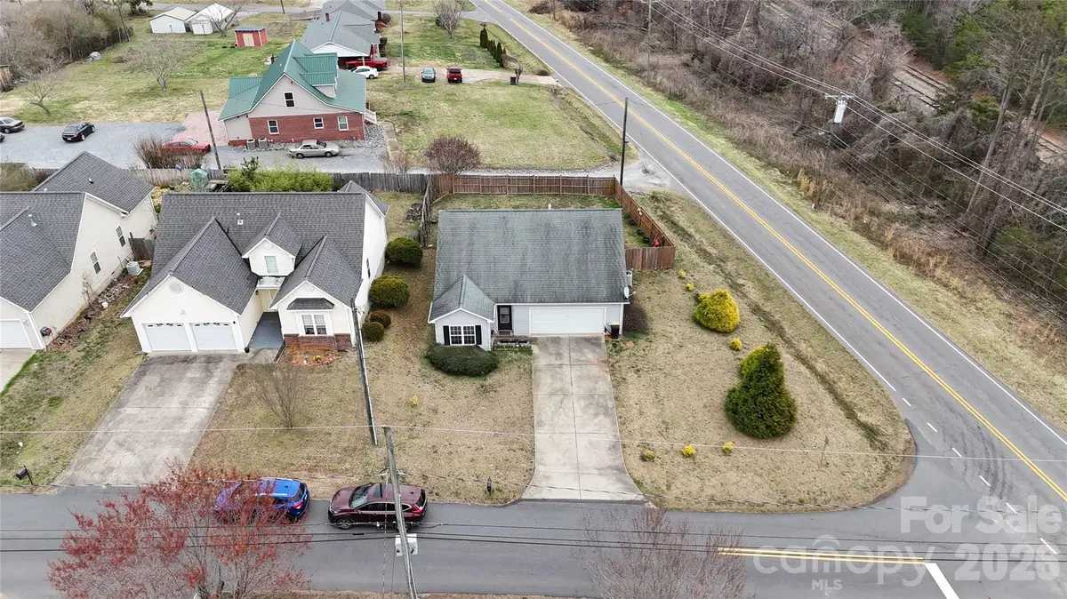 90 Elm Street, Morganton, NC 28655 - Image #1