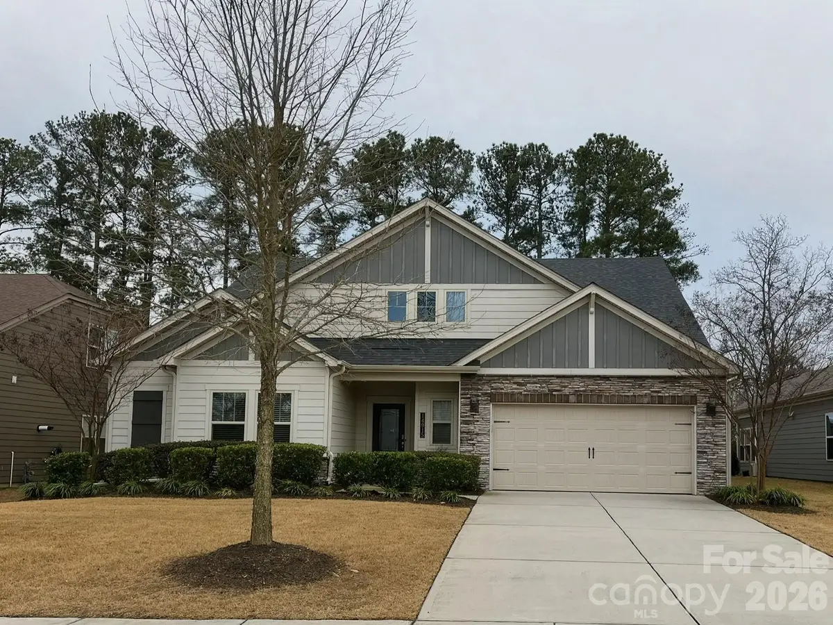 14915 Batteliere Drive, Charlotte, NC 28278 - Image #1