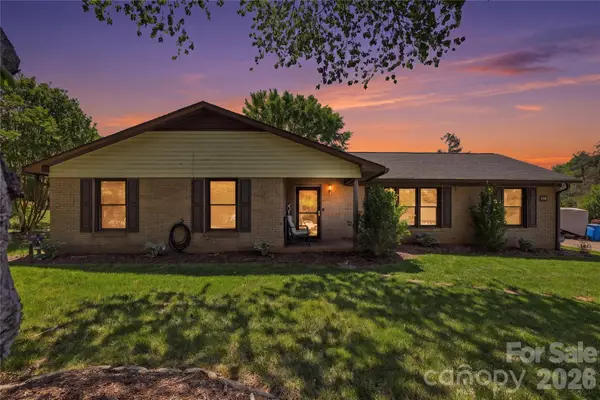 125 Southwood Park Road, Mooresville, NC 28117