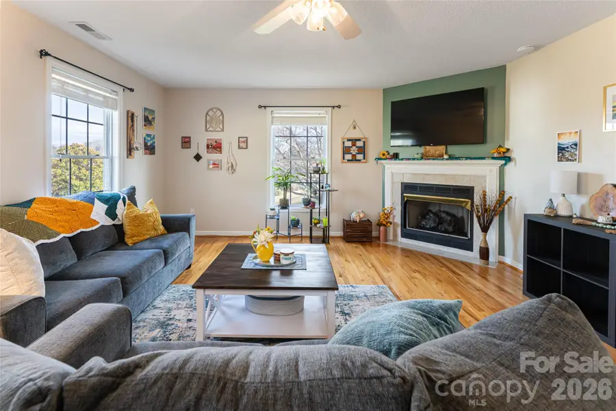 16 Kinsale Drive, Leicester, NC 28748 - #3