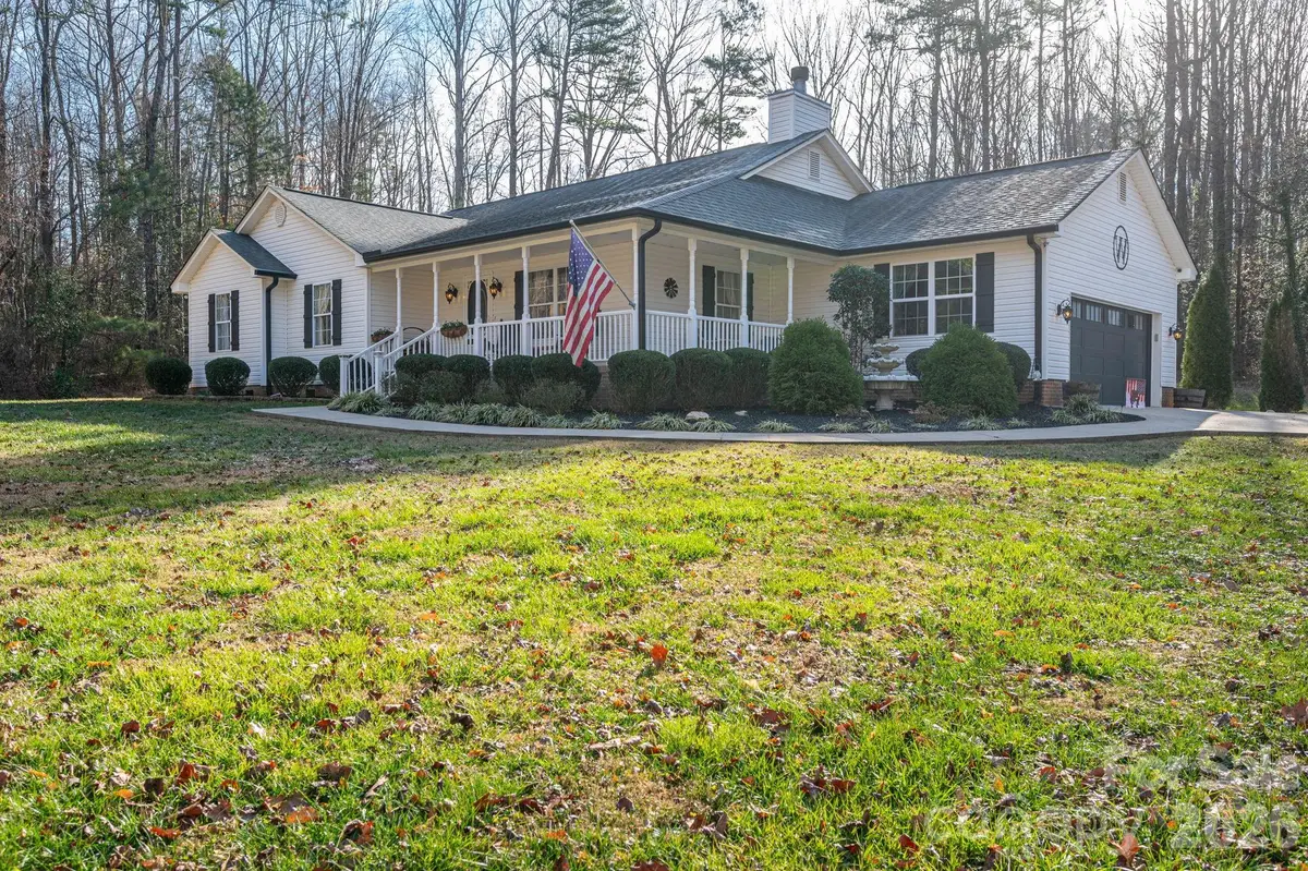 150 Bb Drive, Belmont, NC 28012 - Image #1