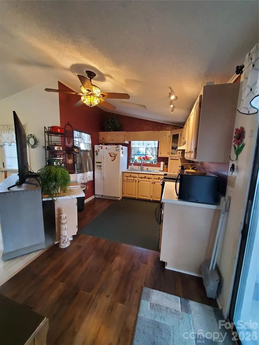 101 N Cardinal Drive, New London, NC 28127 - #3