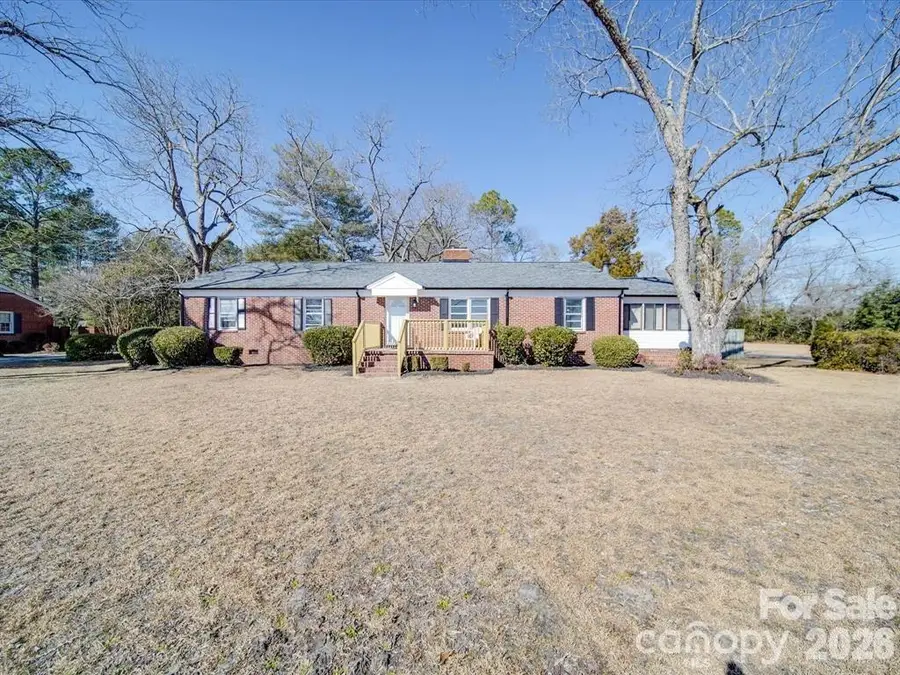 2228 W Market Street, Cheraw, SC 29520 - #2