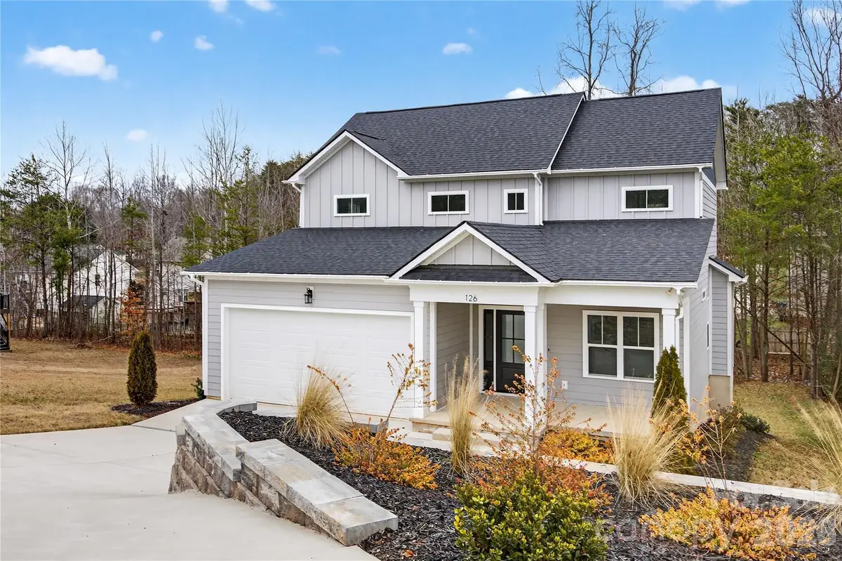 126 Meadow Glen Drive, Troutman, NC 28166 - Image #1