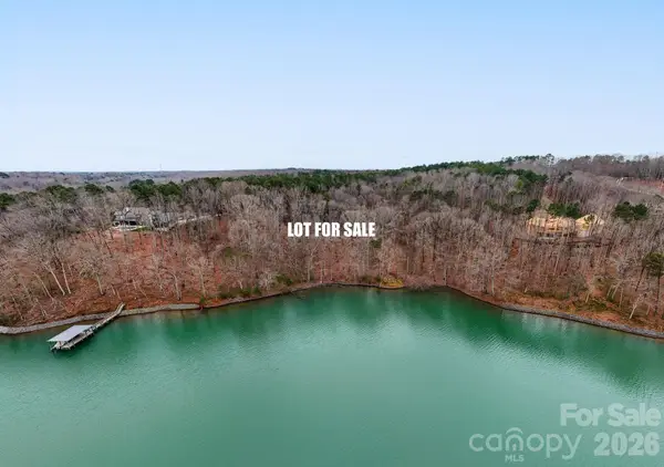 12938 Waterthrush Place, Charlotte, NC 28278