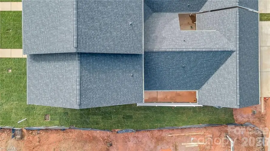 2117 24th Street Lane Se, Hickory, NC 28602 - Image #3