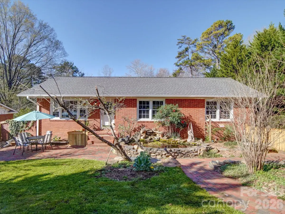 2036 Edgewater Drive, Charlotte, NC 28210 - Image #1