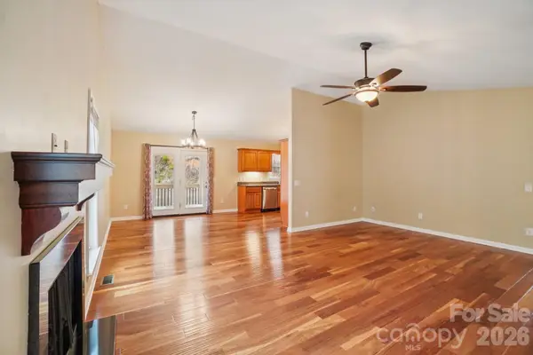 210 S River Glen Drive, Morganton, NC 28655