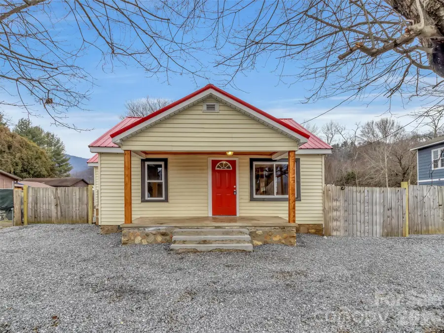 106 Long Street, Waynesville, NC 28786 - Image #2