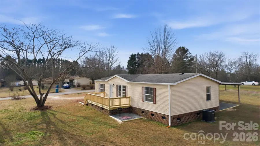 53 Mountain View Drive, Taylorsville, NC 28681 - Image #3