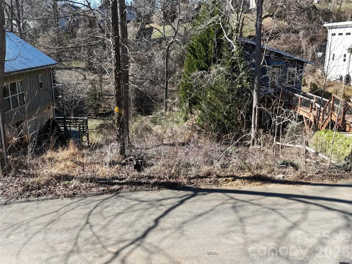 56 Moore Avenue, Asheville, NC 28806 - Image #1