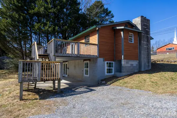 56 Vance Avenue #2/8, Black Mountain, NC 28711