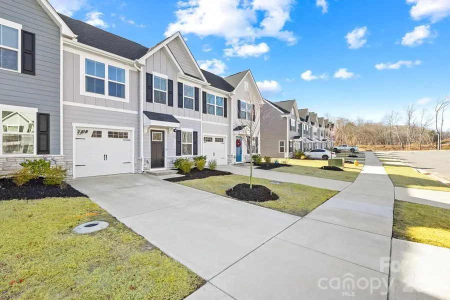 111 Skylar View Way #D, Troutman, NC 28166 - Image #2