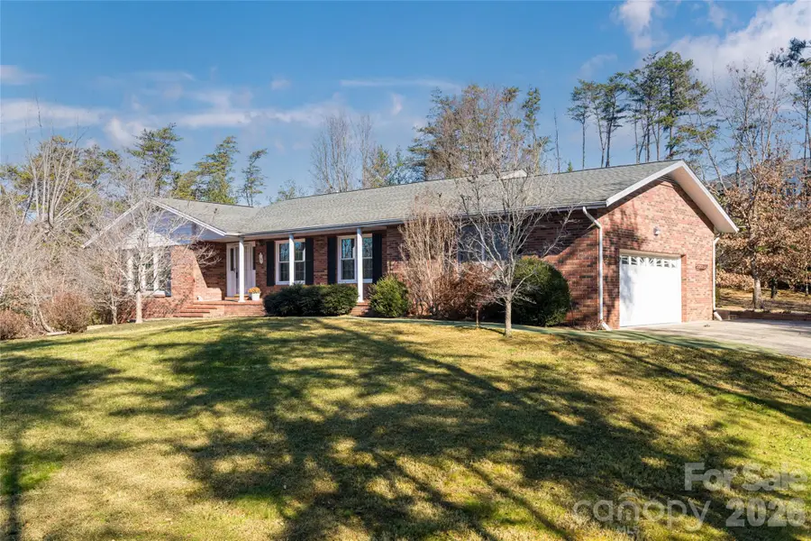 15 Lackey Lane, Asheville, NC 28804 - #3