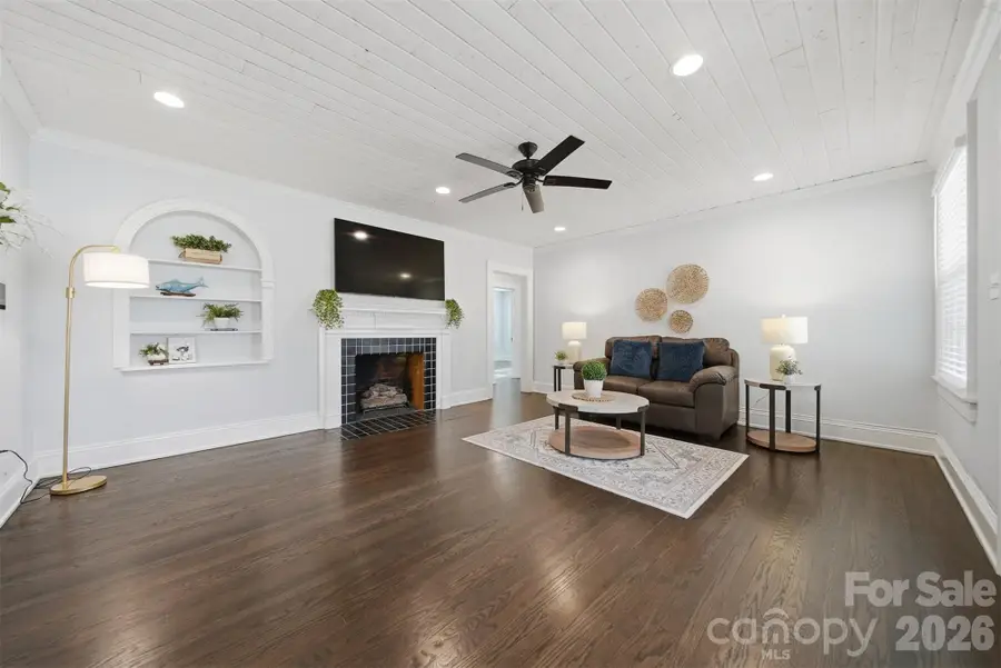 7 Forest Avenue, Granite Falls, NC 28630 - #3