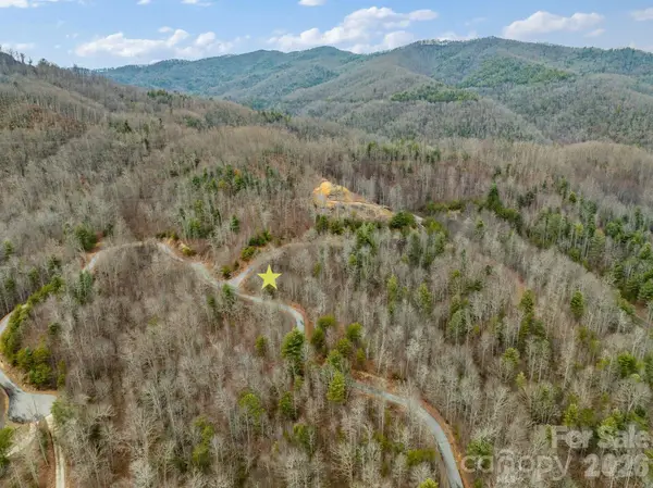 400 Pine Cone Trail #20, Marshall, NC 28753
