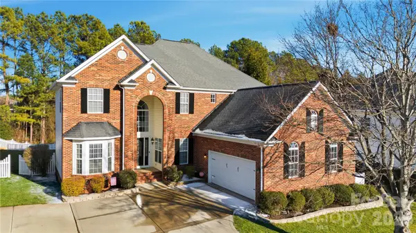 14318 Stewarts Bend Lane, Charlotte, NC 28277