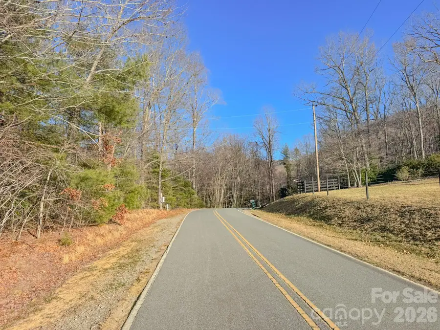 000 Old Ccc Road #3, Hendersonville, NC 28739 - Image #3