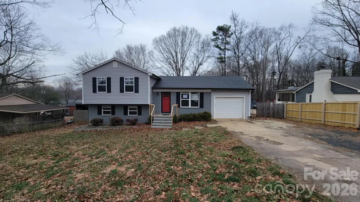 120 Shady Bluff Drive, Gastonia, NC 28052 - Image #1