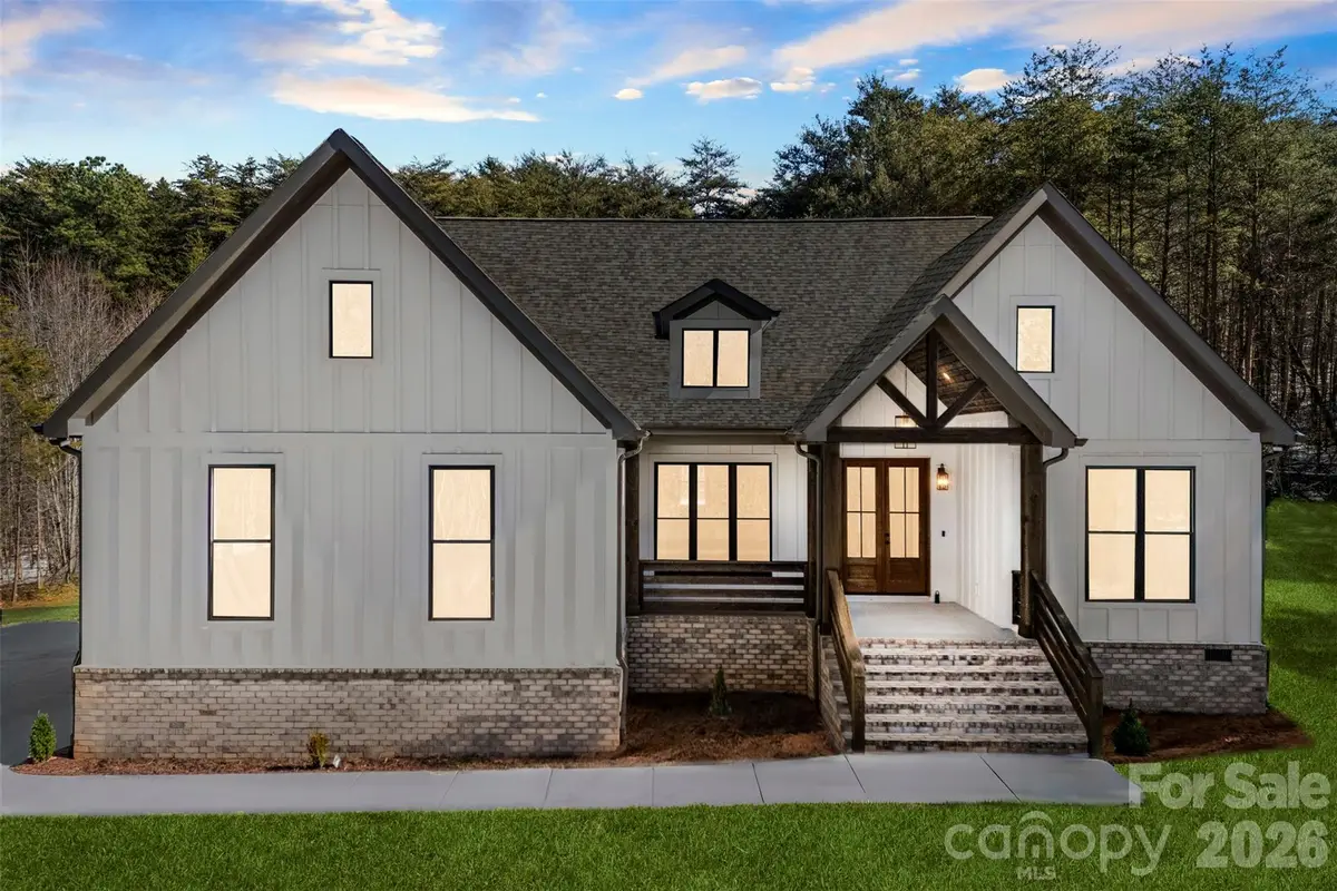 1209 Sparrow Springs Road, Kings Mountain, NC 28086 - Image #1