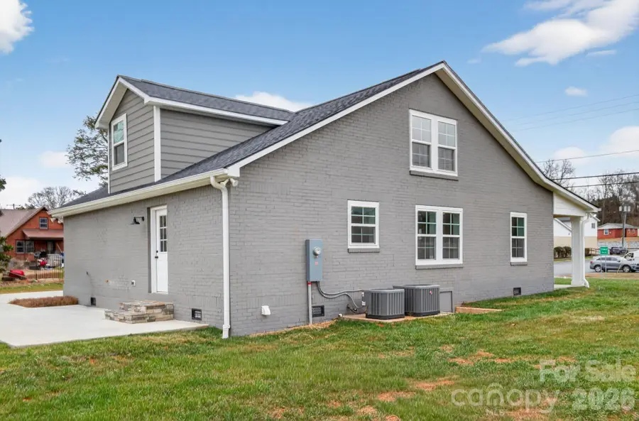109 S Main Street, Granite Falls, NC 28630 - Image #3