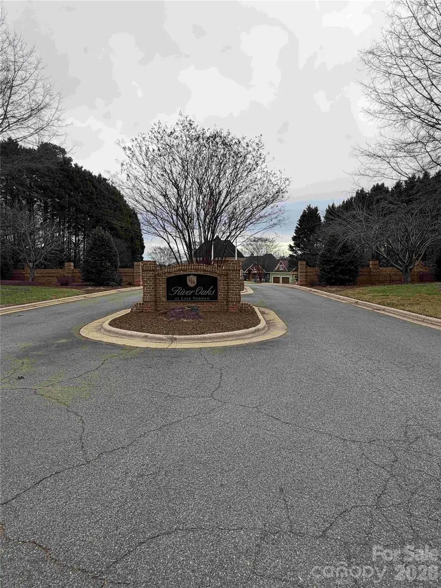 112 Commanche Court, Statesville, NC 28677 - #2