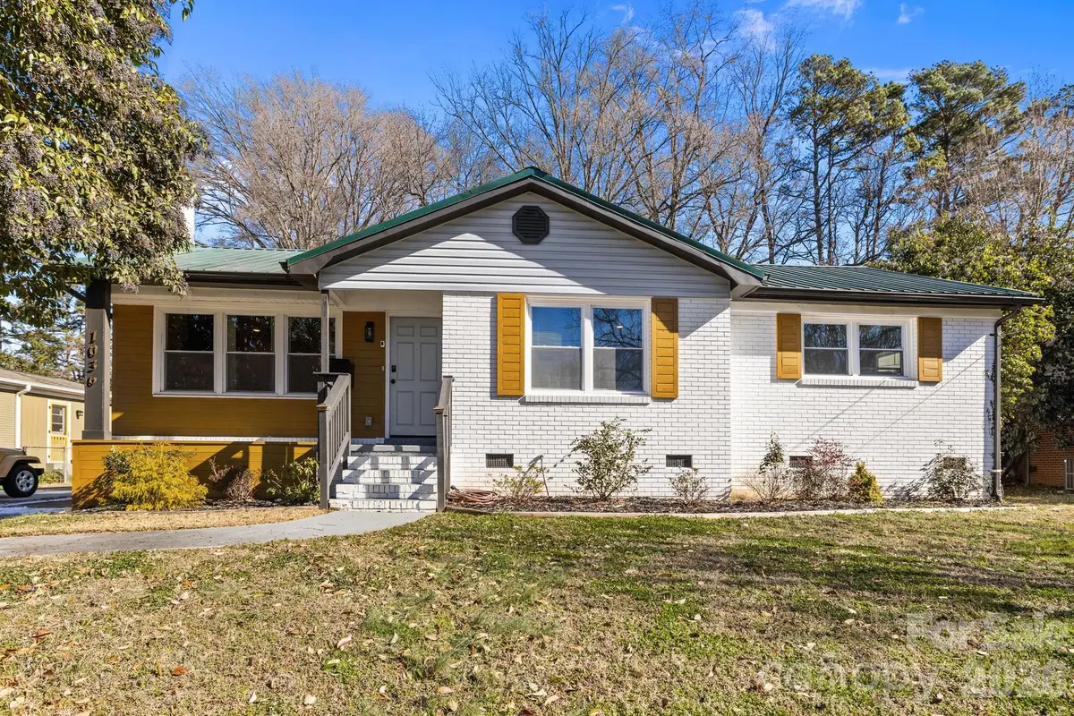 1036 Cutler Place, Charlotte, NC 28205 - Image #1