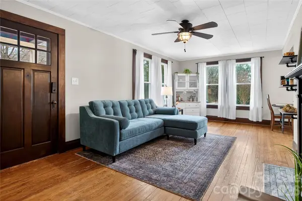 438 Willow Avenue, Mooresville, NC 28115