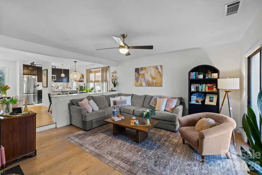 318 Queens Road #11, Charlotte, NC 28204 - #3