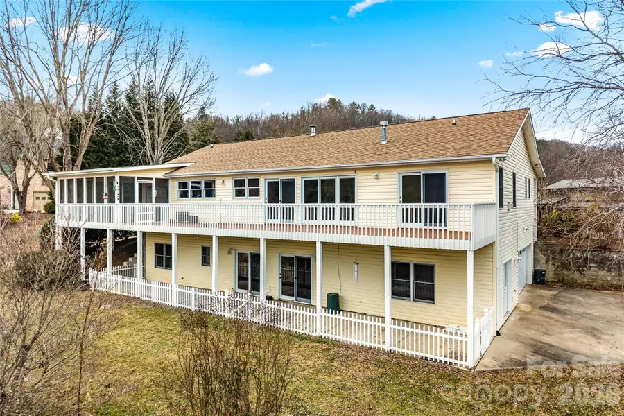 135 Horseshoe Trail, Barnardsville, NC 28709 - Image #3