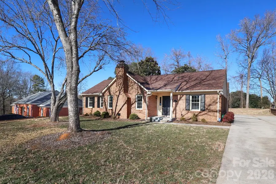 9013 Raintree Lane, Charlotte, NC 28277 - Image #2