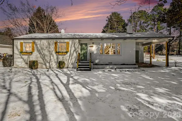 416 Old Mountain Road, Statesville, NC 28677