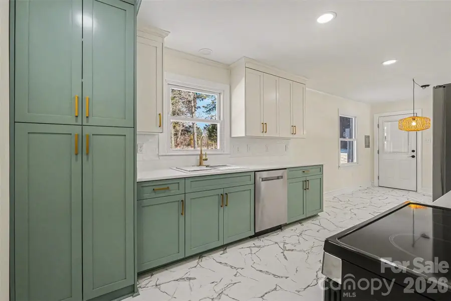 416 Old Mountain Road, Statesville, NC 28677 - Image #3