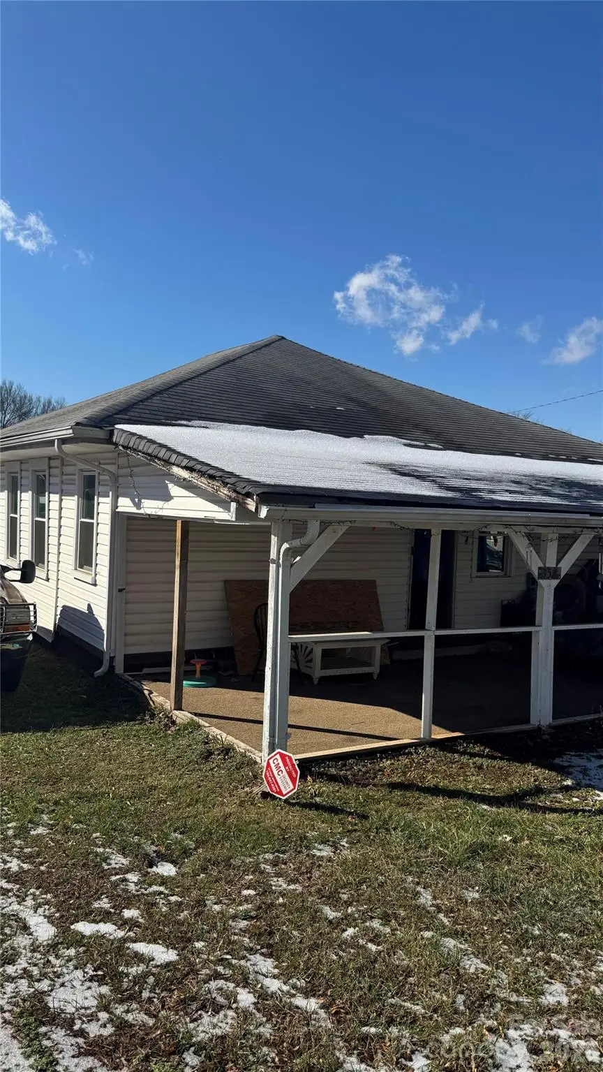 352 Kirby Drive, Charlotte, NC 28214 - Image #3