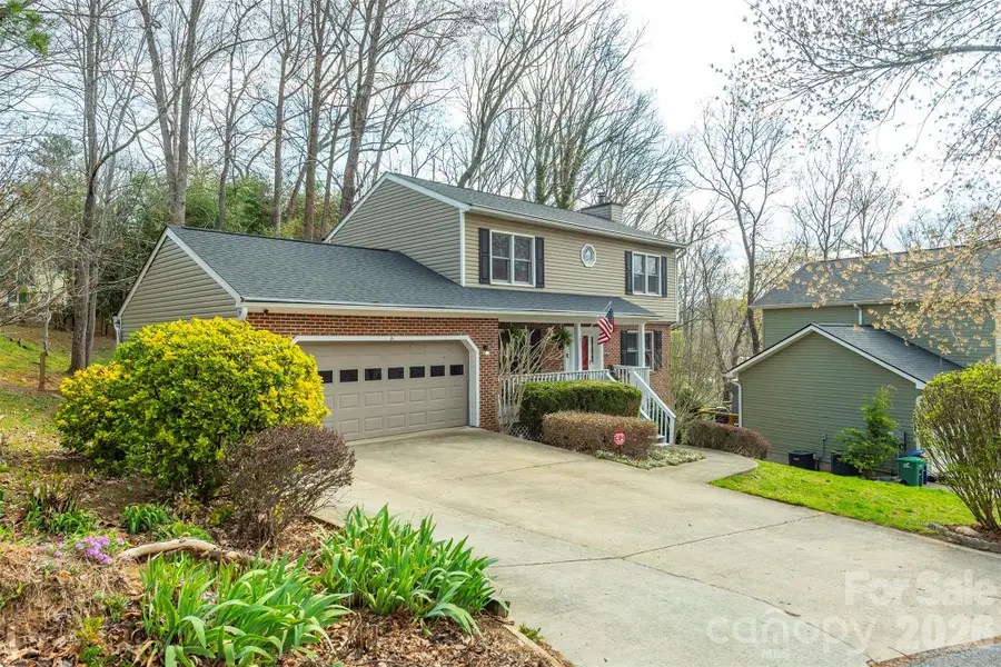 46 Foxberry Drive, Arden, NC 28704 - #2