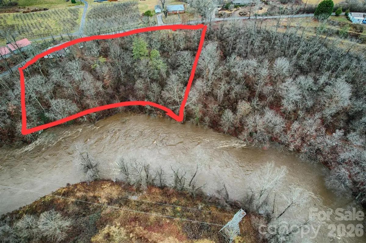 415 Pigeon Ford Road, Canton, NC 28716 - Image #1