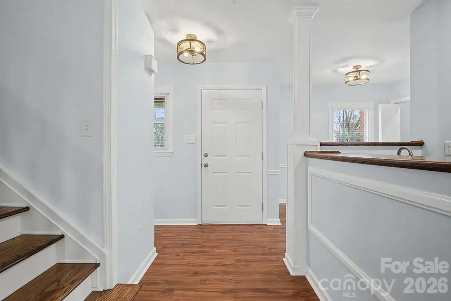 9241 N Vicksburg Park Court, Charlotte, NC 28210 - Image #2