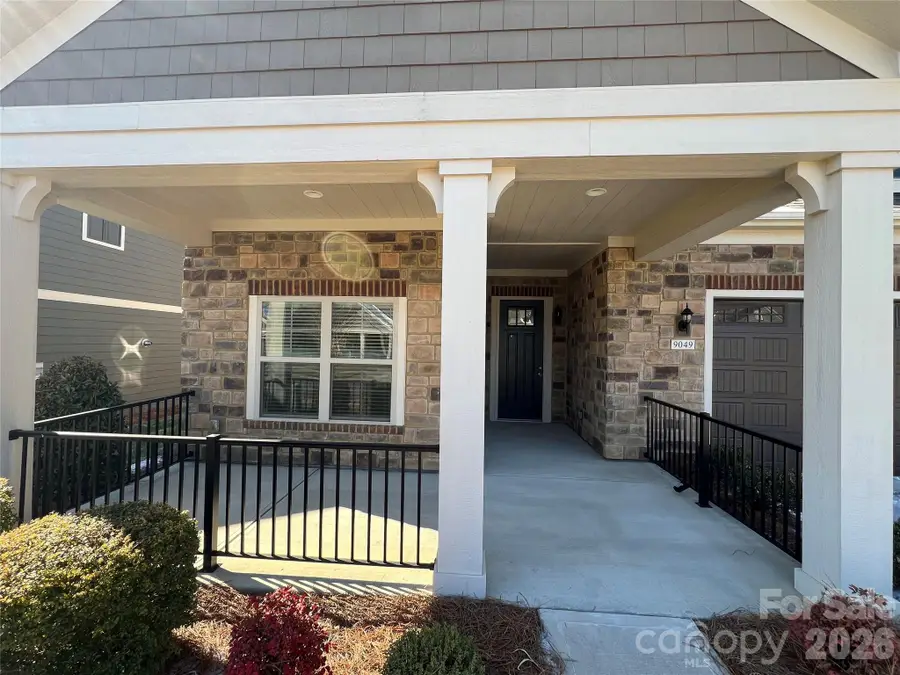 9049 Treetop Way Nw, Concord, NC 28027 - Image #2