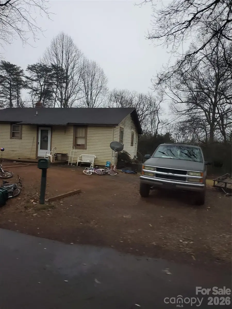 1729 Lakeview Drive, Statesville, NC 28677 - #3