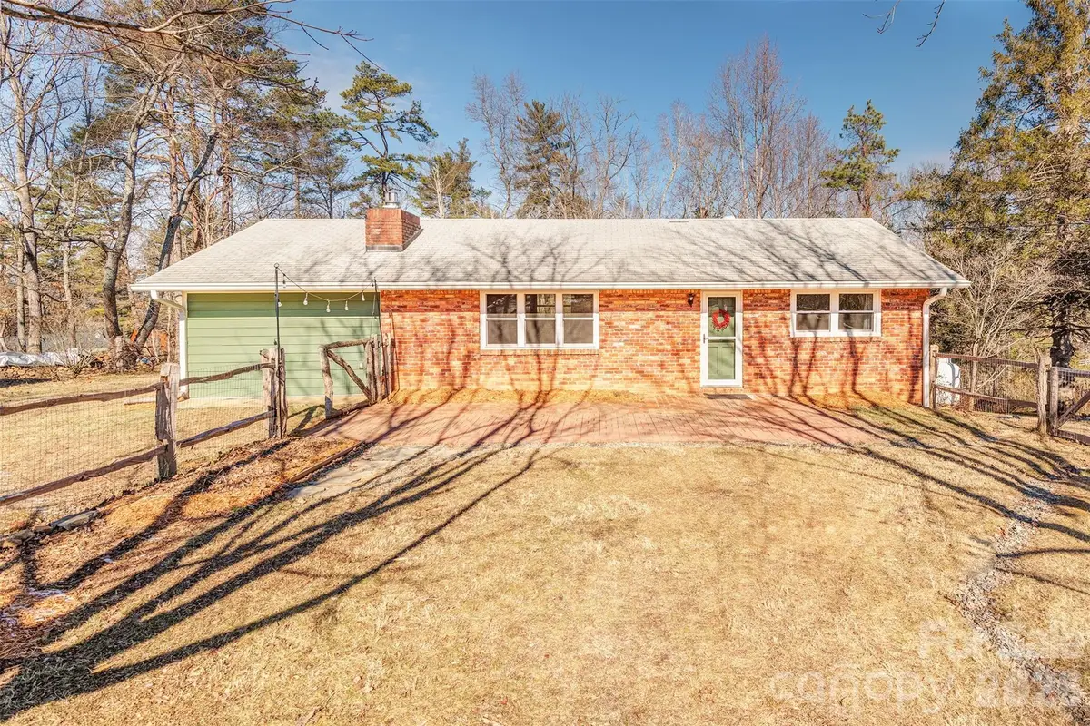 268 Longs Chapel Road, Weaverville, NC 28787 - Image #1