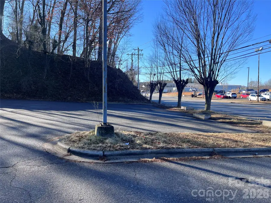 290 Biltmore Avenue, Asheville, NC 28801 - #3